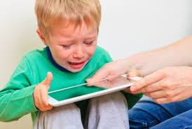 Что сделать родителям, чтобы ребенок не «ушел» в Интернет?